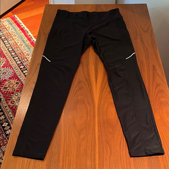 Xersion Pants - XERSION fitted Women's Black Athletic Leggings Sz M